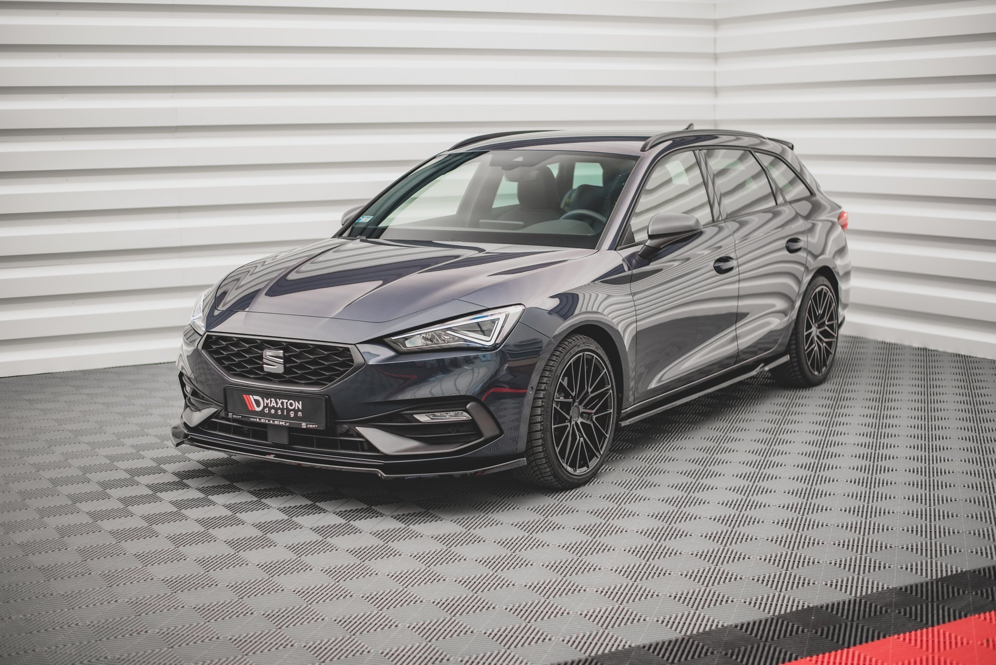 Alfombrillas Seat Leon MK4 Familiar (2020-actualidad) grises