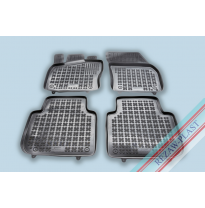 Alfombrillas Caucho Color Negro Con Clips Skoda Kodiaq 2016- 4 Piezas