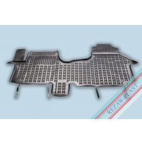 Alfombrillas Caucho Color Negro Con Clips Renault Trafic Iii Desde 2014 - Delanteras Con Refuerzo En Lado Conductor 1 Pieza