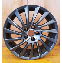 Llanta Replica Alfa Romeo  729 Youngtimer  7,5x17  5x110  Et 33  65,1 Matt Black Polished