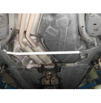 BARRA REFUERZO ULTRARACING AUDI A6 10+ 2.5T ULTRARACING 2-PUNTOS TRASERA INFERIOR BAR 2624