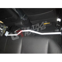BARRA REFUERZO ULTRARACING MITSUBISHI LANCER 07+ ULTRA-R 2-PUNTOS ROOM BAR 820