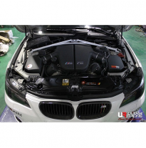 BARRA REFUERZO ULTRARACING BMW M5 E60 05-10 ULTRARACING 4-PUNTOS DELANTERA SUPERIOR STRUT BAR