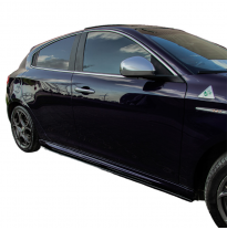 Faldones laterales Oneway Set aptos para Alfa Romeo Giulietta Sport 2010-2020 - Negro brillante