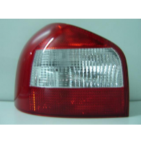 Audi A3 00-*Piloto Tras Izq