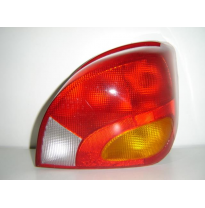 Ford Fiesta 96-*Piloto Tras Dch