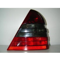 Mercedes C W202 93-*Piloto Tr Dch Rojo/Ahumado