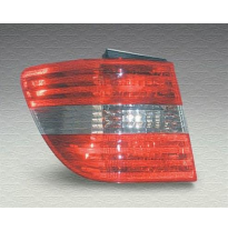 Mercedes B W245 05-*Piloto Trasero Izq Exterior ( Con Portalamparas)