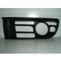 Vw Polo 02-*Rejilla P/Golpes Del Dch C/Agujer Far