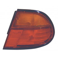 Nissan Almera 4p 96-*Piloto Dch