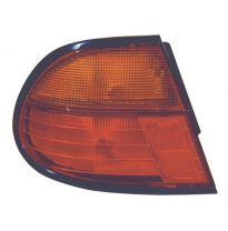 Nissan Almera 4p 96-*Piloto Izq