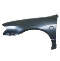 Aleta C/a Primera 4 P Del.Izq. 99&gt;02