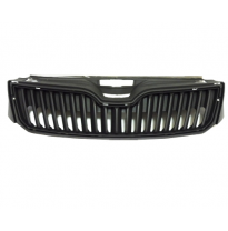 Skoda Rapid 13-*Rejilla Delantera Negra