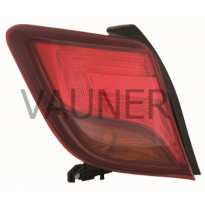 Toyota Yaris 15-*Piloto Trasero Izq