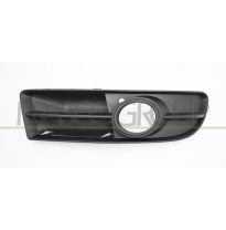 REJILLA DERECHA PARAGOLPES-NEGRA-CON AGUJEROS ANTINIEBLA-CERRADA MOD. S-LINE