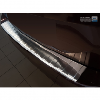 Protector de paragolpes trasero Inox Volkswagen Passat 3D Variant 2014- &#039;Ribs&#039;