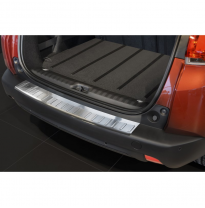 Protector paragolpes trasero acero inox Peugeot 2008 2013- &#039;Ribs&#039;