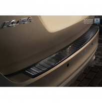 Protector paragolpes trasero acero inox Ford Kuga 2008-2012 &#039;Ribs&#039;