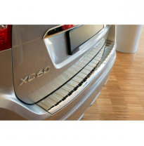 Protector cromado acero paragolpes trasero Volvo XC60 2013-2016 'Ribs'