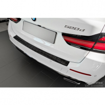 Protector de parachoques trasero de carbono 3D real adecuado para BMW Serie 5 Touring G31 FL 2020- &#039;Ribs&#039;