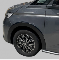 RGM Set Extensiones de paso de rueda apto para Volkswagen T7 Multivan 2021- Distancia entre ejes corta - Negro (con Park Assist)