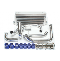 Kit de intercooler TA Technix Dimensiones tamaño neto 590x300x75mm Diámetro de conexión 80mm Ancho total 780mm  Valido para: Sub