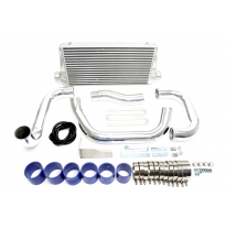 Kit de intercooler TA Technix Dimensiones/tamaño neto 595x285x70mm Diámetro de conexión 75mm Ancho total 880mm  Valido para: Toy