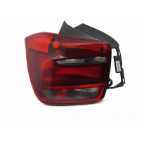 PILOTO TRASERO ROJA BLANCA LADO IZQUIERDO TYC PARA BMW F20 F21 11-14