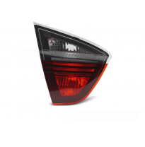 PILOTO TRASERO ROJO HUMO LADO IZQUIERDO TYC FLAP PARA BMW E90 05-08
