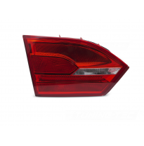 PILOTO TRASERO ROJA BLANCA LADO IZQUIERDO TYC FLAP PARA VW JETTA 11-14