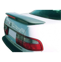 Alerones Traseros Sin Luz Toyota Carina 4-P. Accesorio