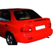 Aleron Con Luz Hyundai Accent  4- Puertas ´96