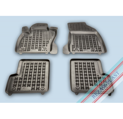 Alfombrillas Caucho Color Negro Con Clips Jeep Renegade  Desde 2014 4 Piezas