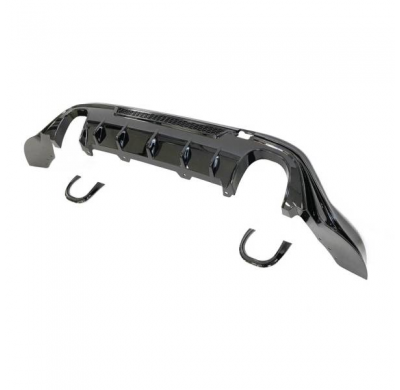 Difusor Trasero Ford Focus 2019+ Brillante Negro - Plástico Abs