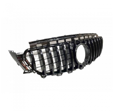 Parrilla Mercedes W213 Look GT Full Black Cámara