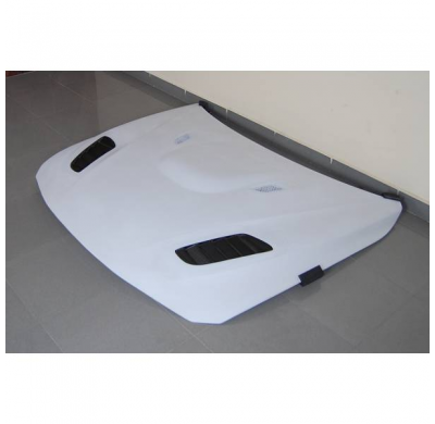 Capó Fibra BMW F30 / F31 / F32 / F33 / F36 Look M3 Con Toma Look Carbono - Fibra de vidrio