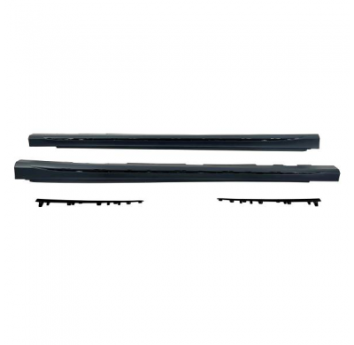 Kit Carrocería Mercedes C118 Sedan / Shooting Brake Look A45S fabricado en: Plástico ABS