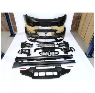 Kit De Carrocería BMW F22 / F23 2013-2019 Look M2 Competition Plástico ABS