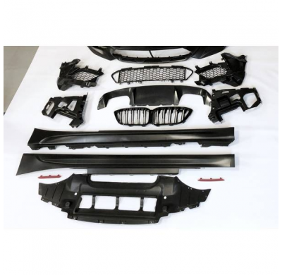 Kit De Carrocería BMW F22 / F23 2013-2019 Look M2 Competition Plástico ABS