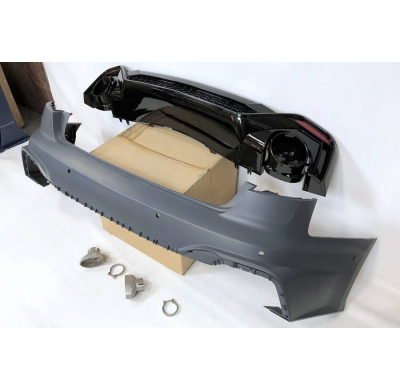 Paragolpes Trasero Audi A4 2020+ Look RS4 Plástico ABS