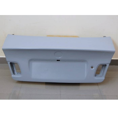 Portón BMW E46 98-05 4P. CSL Fibra de vidrio