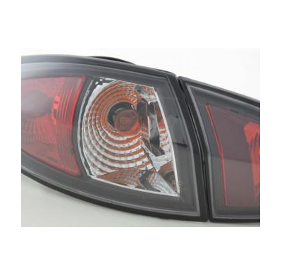 Kit De Pilotos Traseros Para Alfa Romeo 147 Modelo 937  99- Negro Fk Automotive