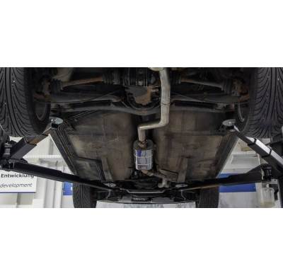 BMW E28 518i sin convertidor catalítico, presilenciador Fox exhaust