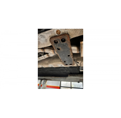 BMW E60 520i/ 523i/ 525i/ 530i desde 2006 silenciador delantero