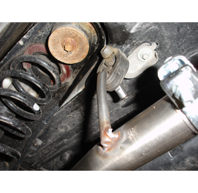 Escape FOX Mercedes A-Class W168 final pipe system fitted on the serial escape final - 115x85 32 duplex