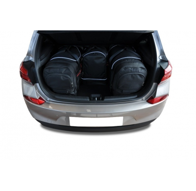 MALETAS ESPECIFICAS PARA HYUNDAI i30 HATCHBACK 2017+ CONJUNTO DE BOLSAS 4 UNIDADES
