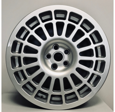Llanta Replica Lancia  636m-5  Oldtimer  8,0x17  5x98  Et 24.5  58,1 Silver