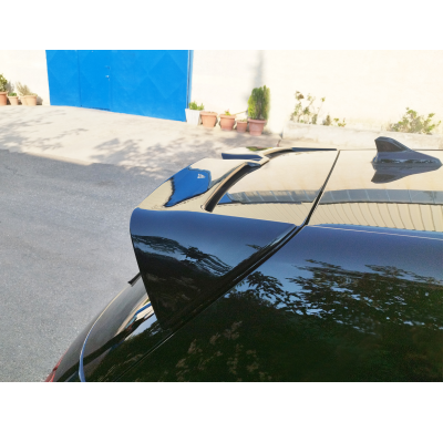 Alerón de techo V.2 Volkswagen Golf Mk8  Mk8 (2019-2024)  Motordrome