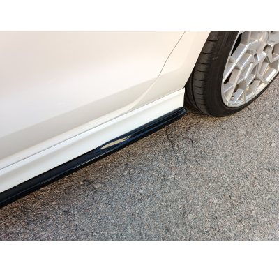 Extensiones de faldones laterales VW Golf Mk7 R / R-Line Motordrome