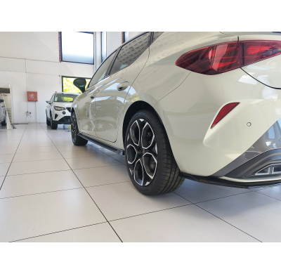 Extensiones de faldones laterales V.2 Seat León Mk4 FR / Cupra León Mk1  Mk4 (2020-)  Motordrome